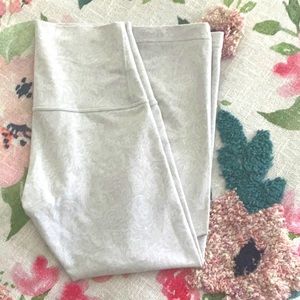 Lululemon Paisley Leggins